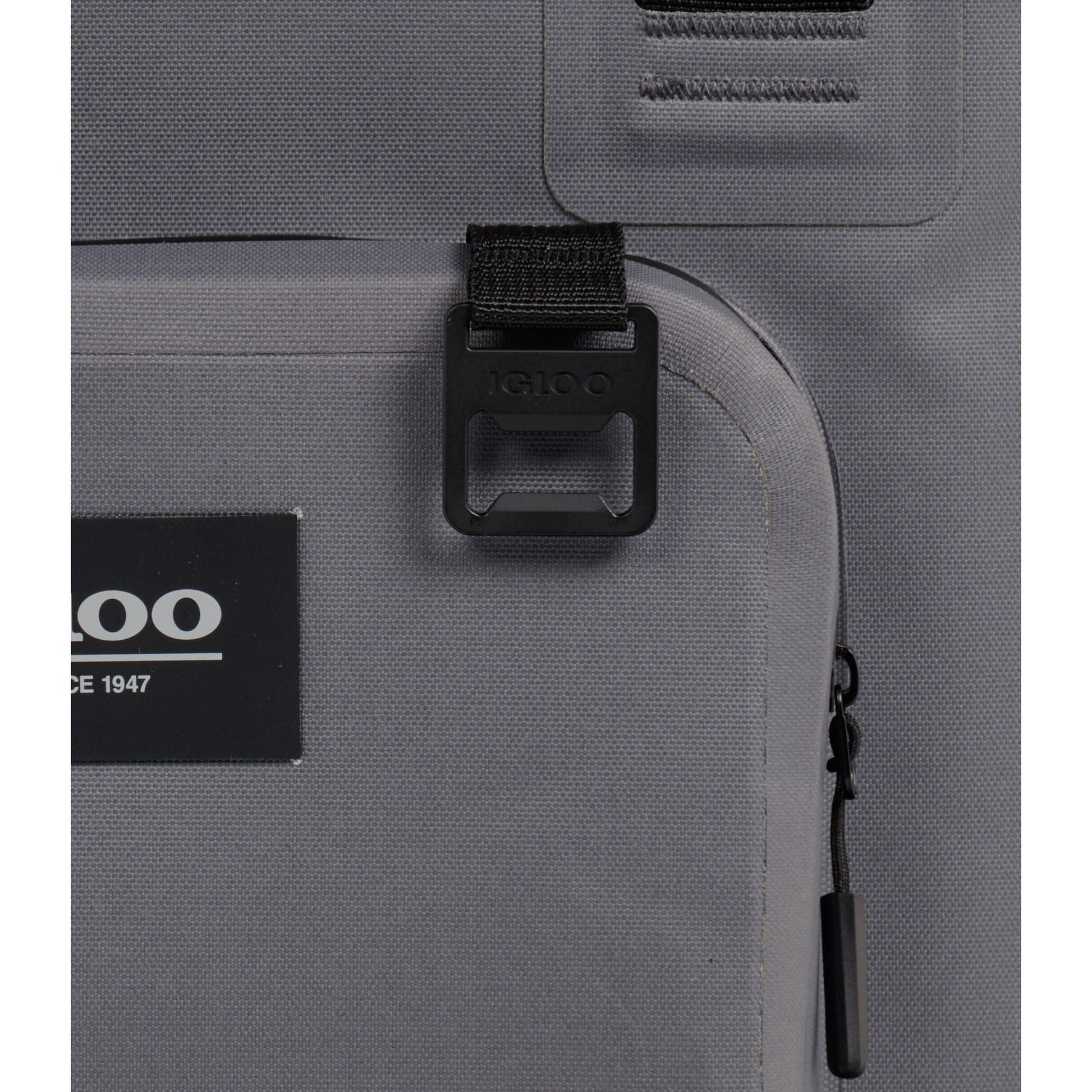 IGLOO - Trailmate® 30-Can Cooler Bag - Carbonite 