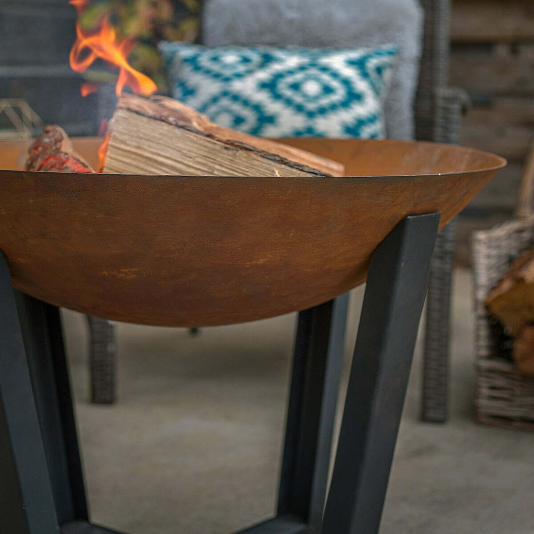 La Hacienda - Icarus Firepit Medium