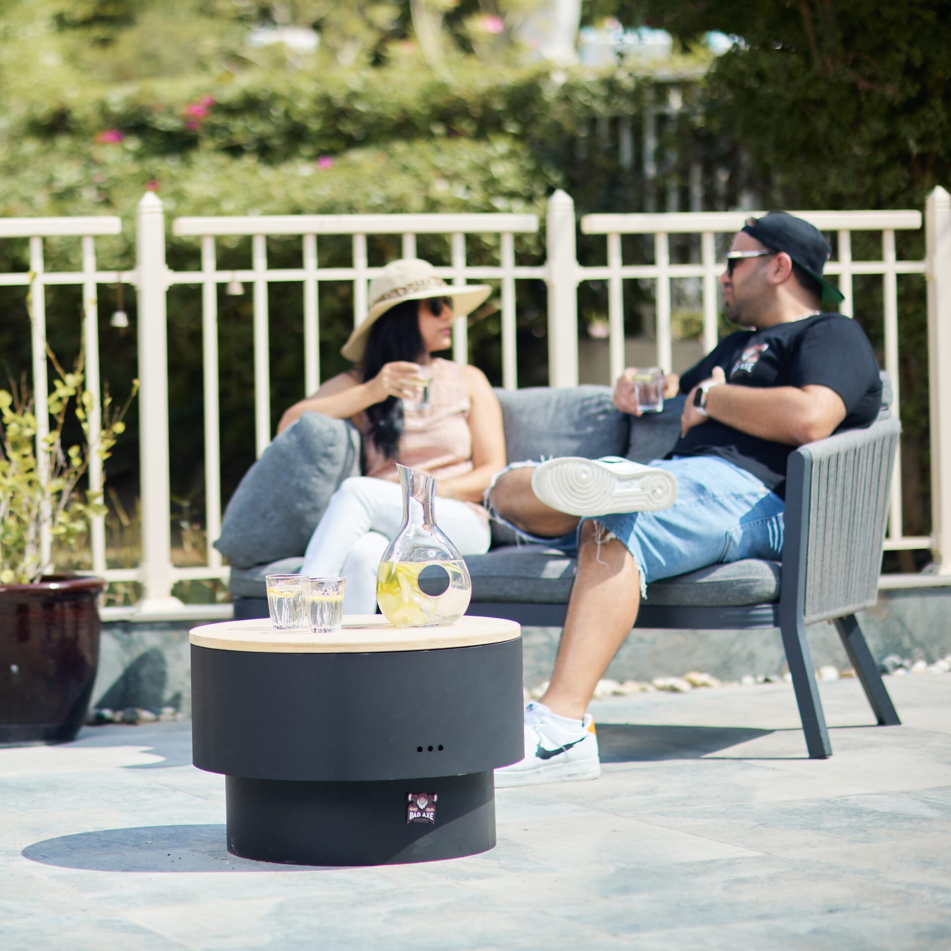 Bad Axe Roundtable Firepit ehdxb