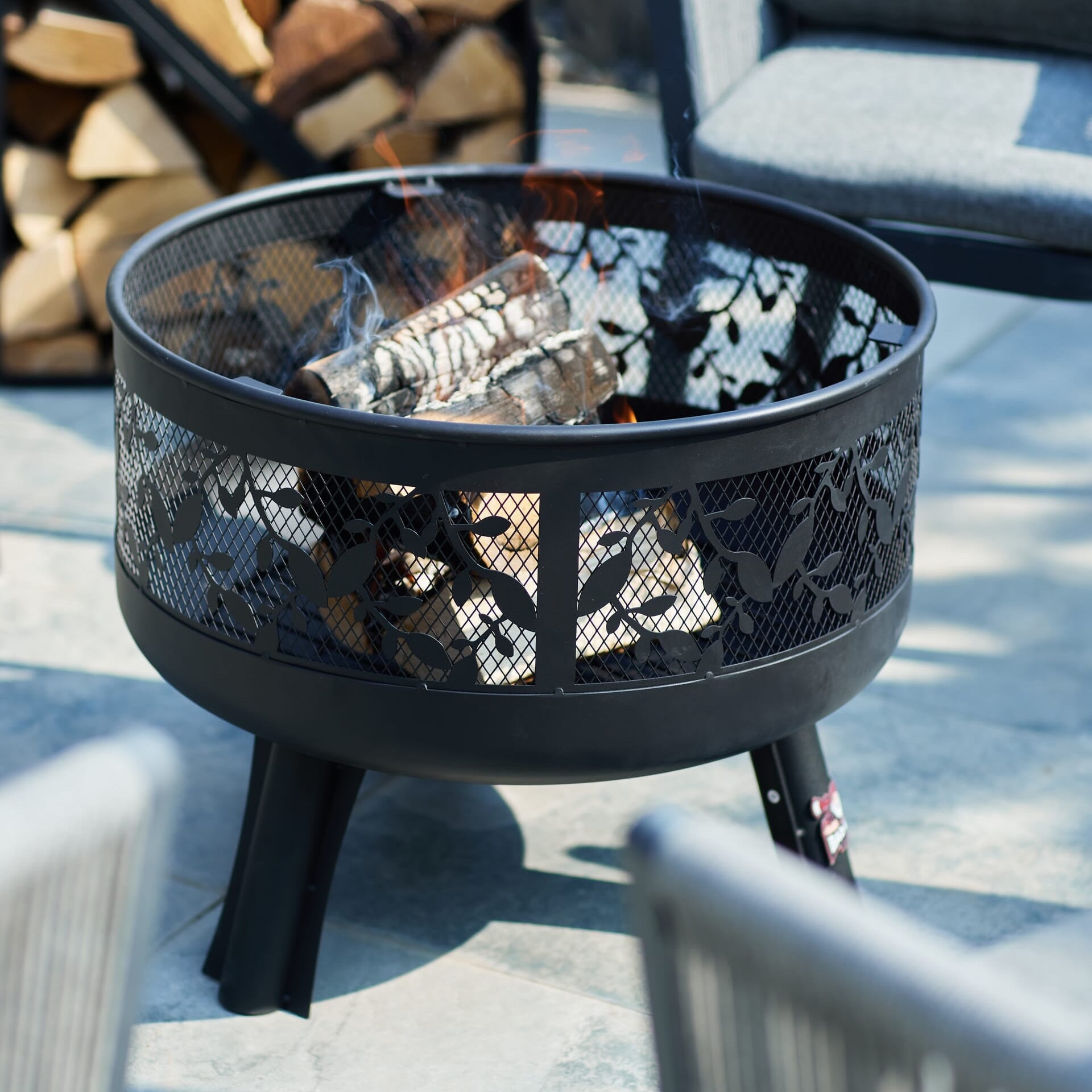 Bad Axe The Wildnerness Firepit ehdxb