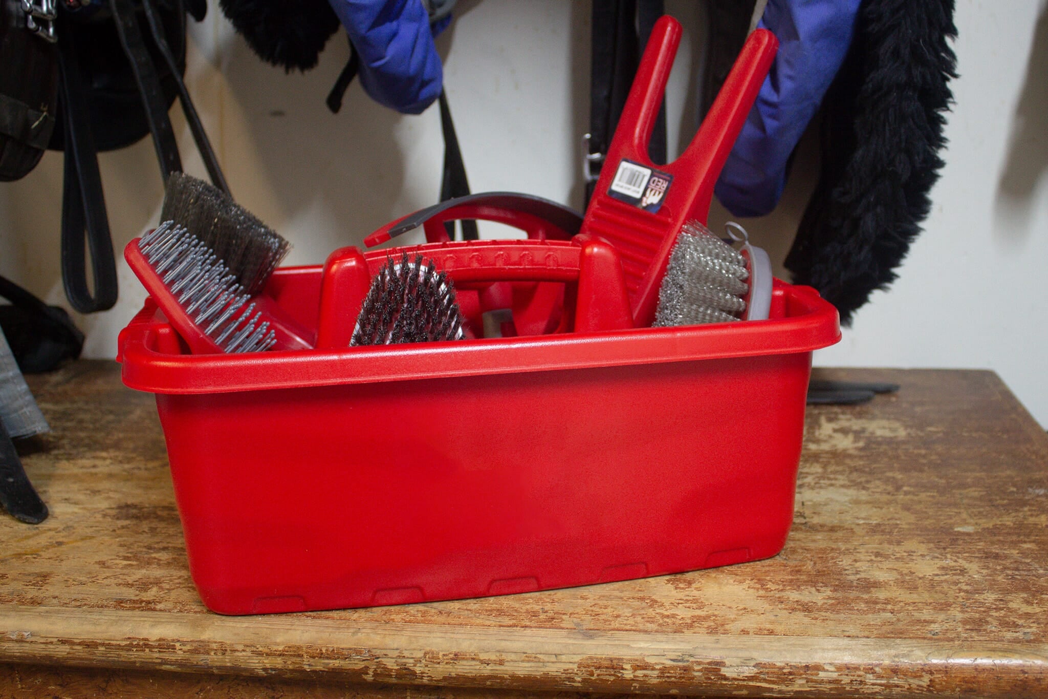 Red Gorilla - Plastic Tote Tray - Tidee Tray Red