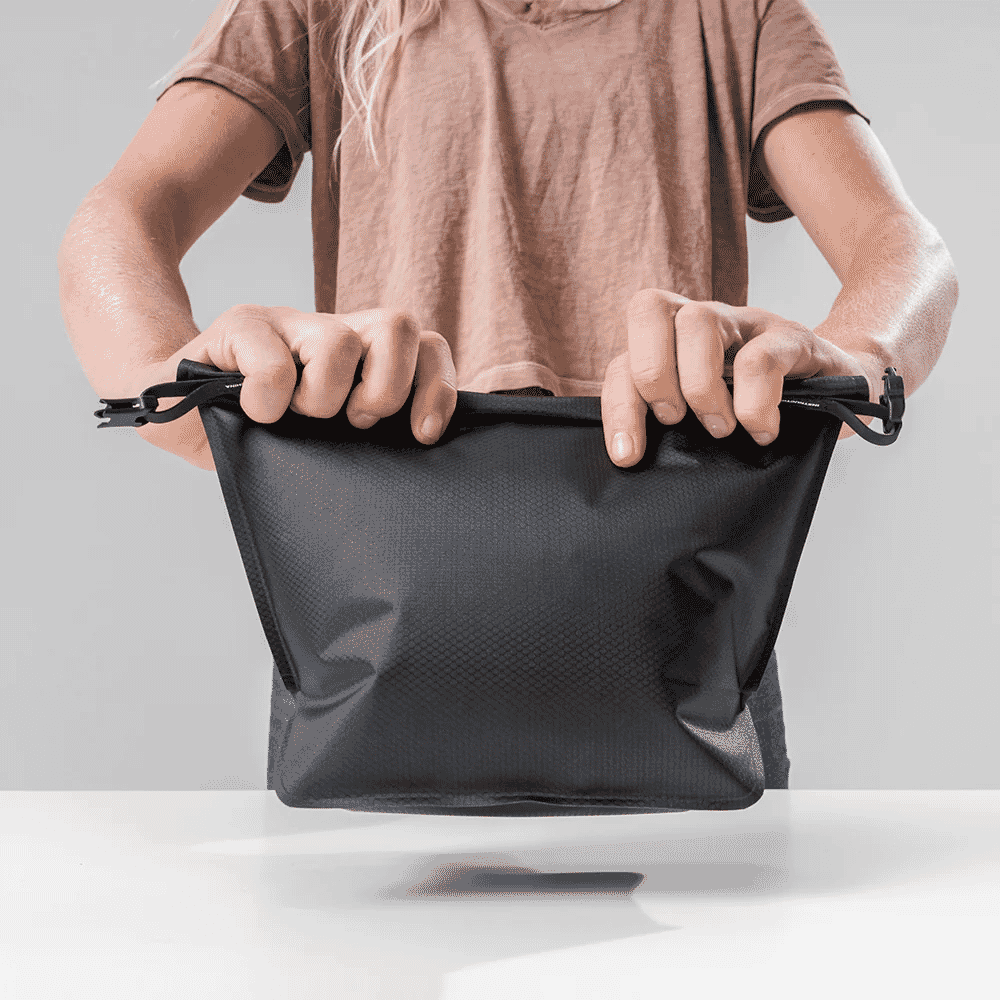 Matador - FlatPak Waterproof Toiletry Case - Charcoal