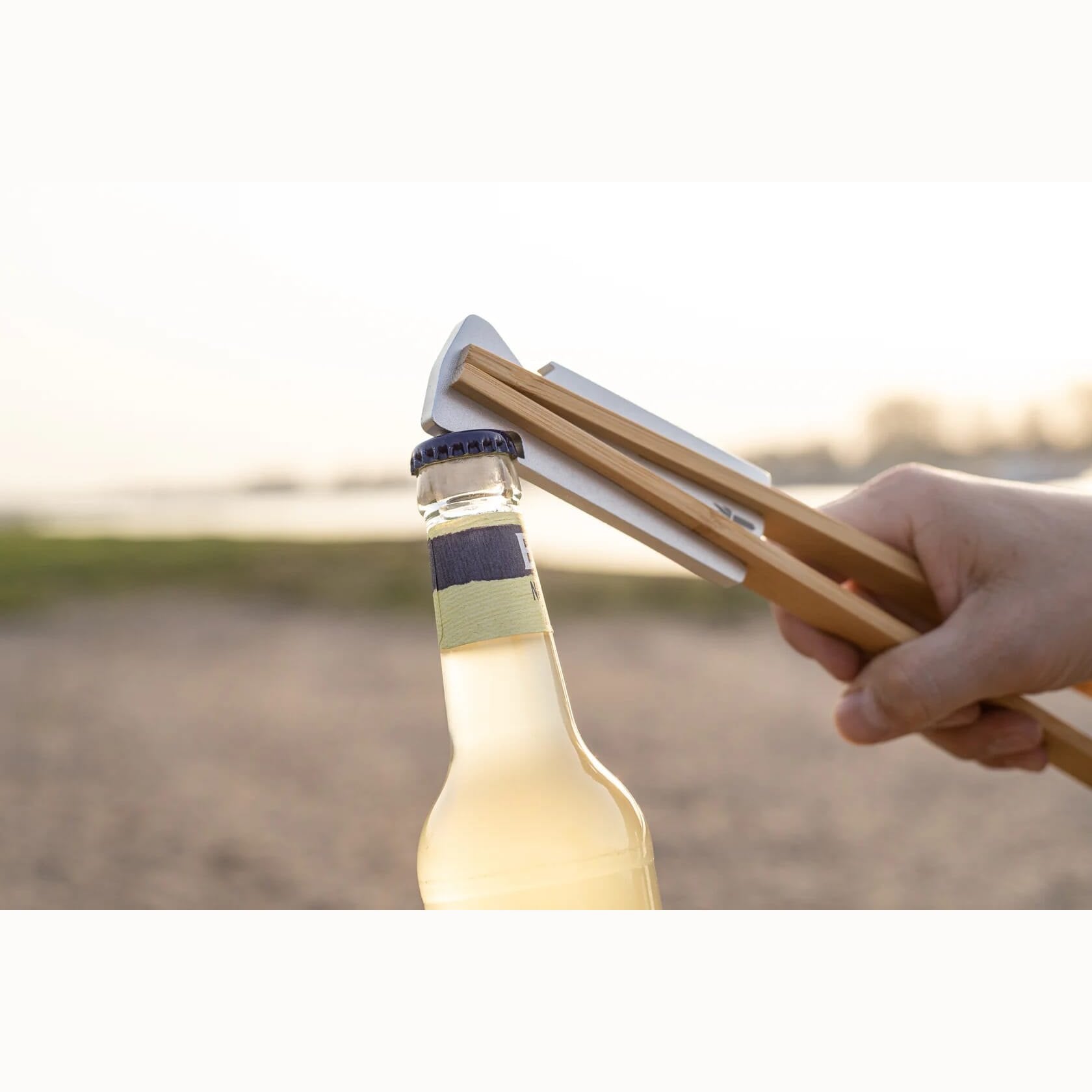 SKOTTI TONGS