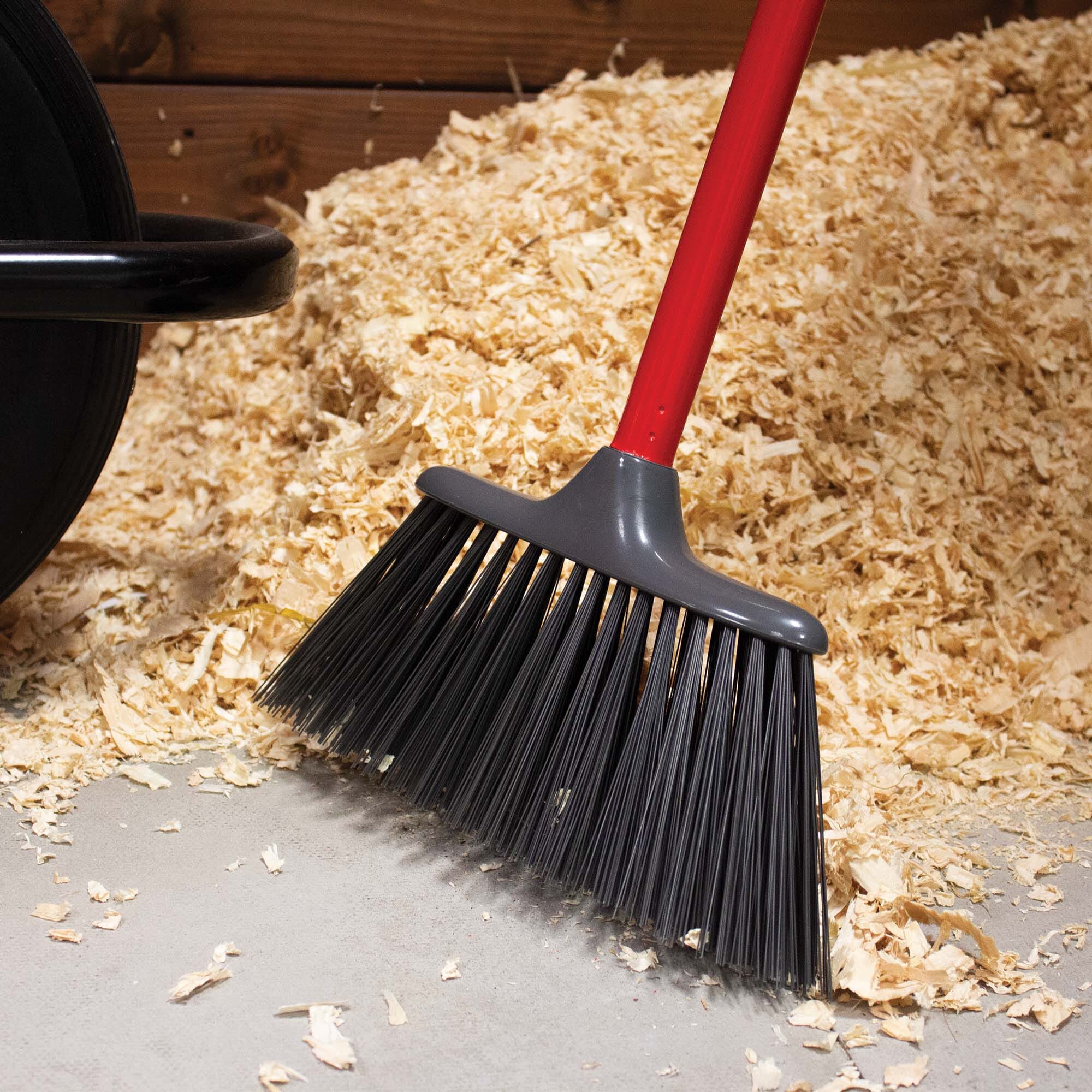 Poly Yard - Poly Yard Broom Head with 120cm Handle Red