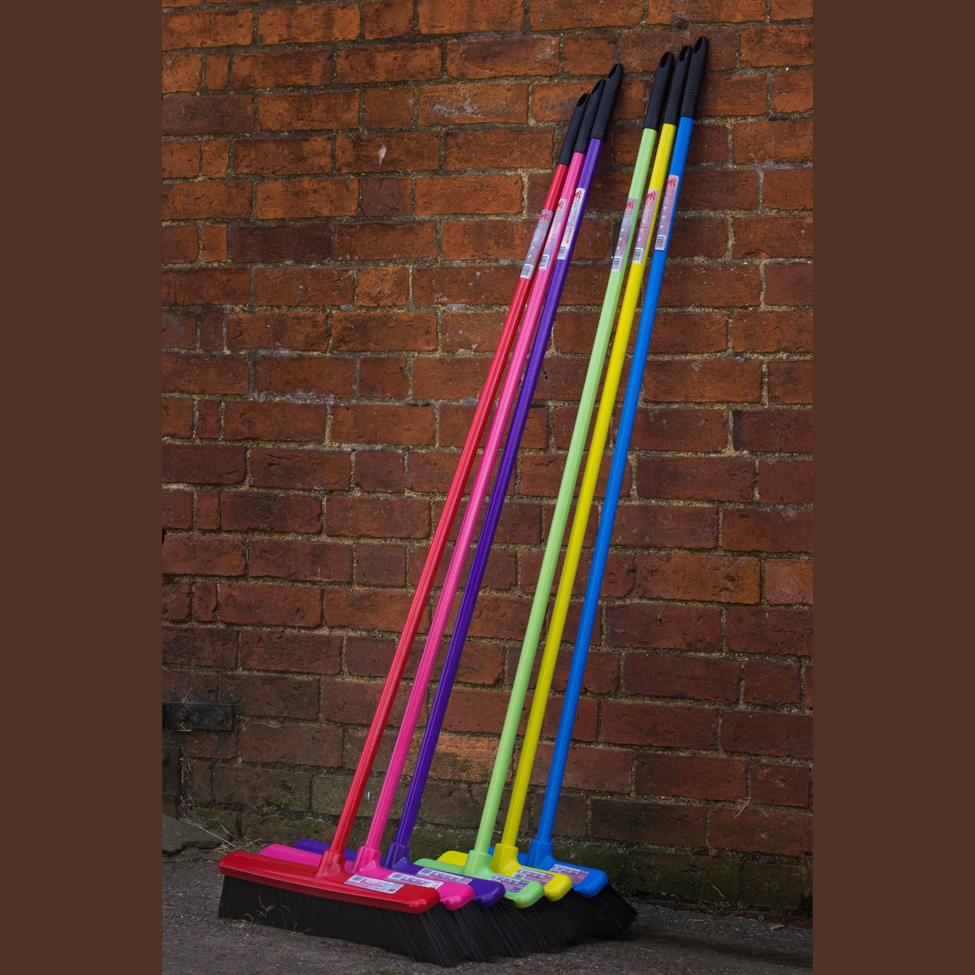 Red Gorilla - 50cm broom head and Handle Red ehdxb