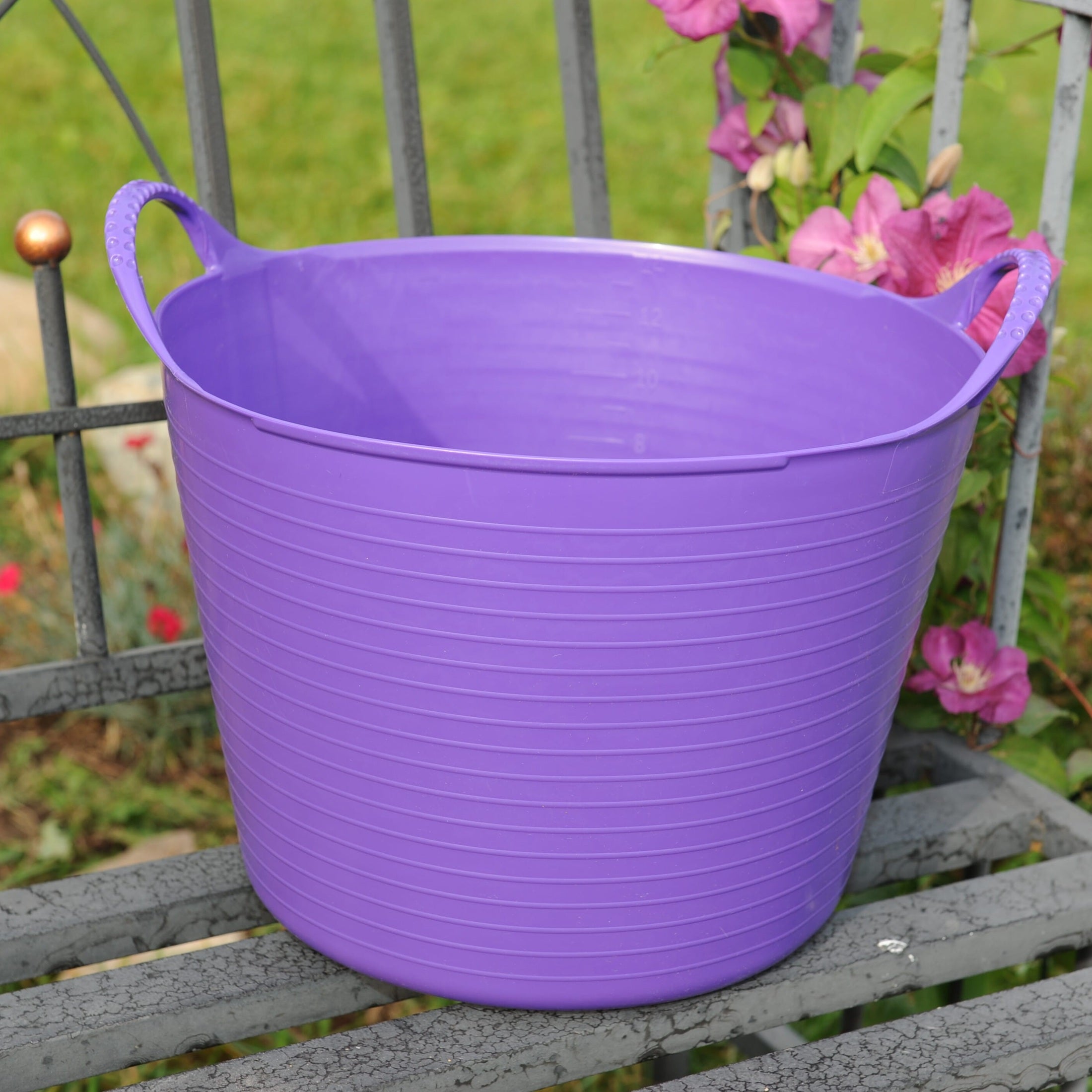 Gorilla Tubs & Recycled Black Tubs - 14L -Purple