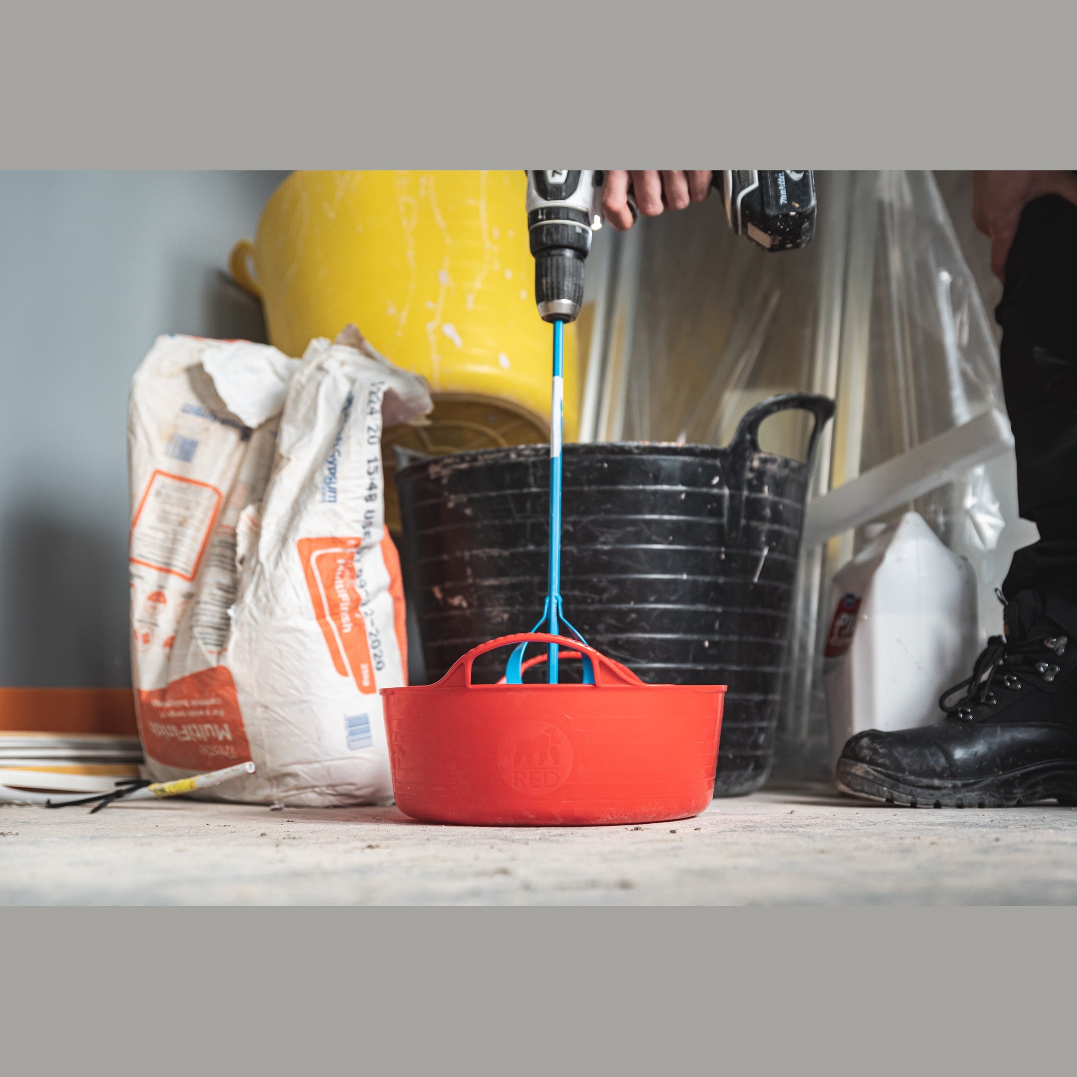 Tubs & Recycled Black Tubs - Mini Shallow 5L Red