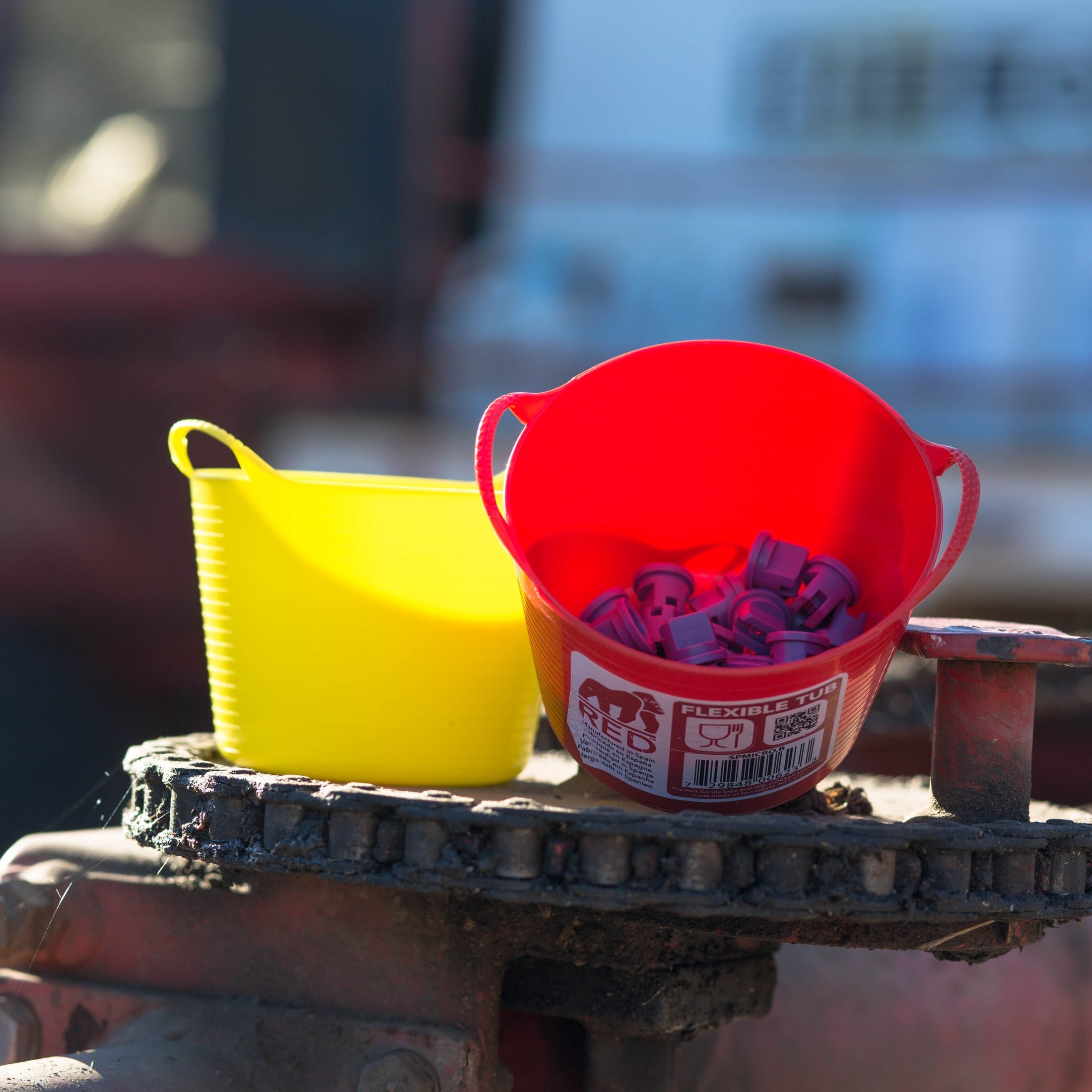 Tubs & Recycled Black Tubs - Micro Red