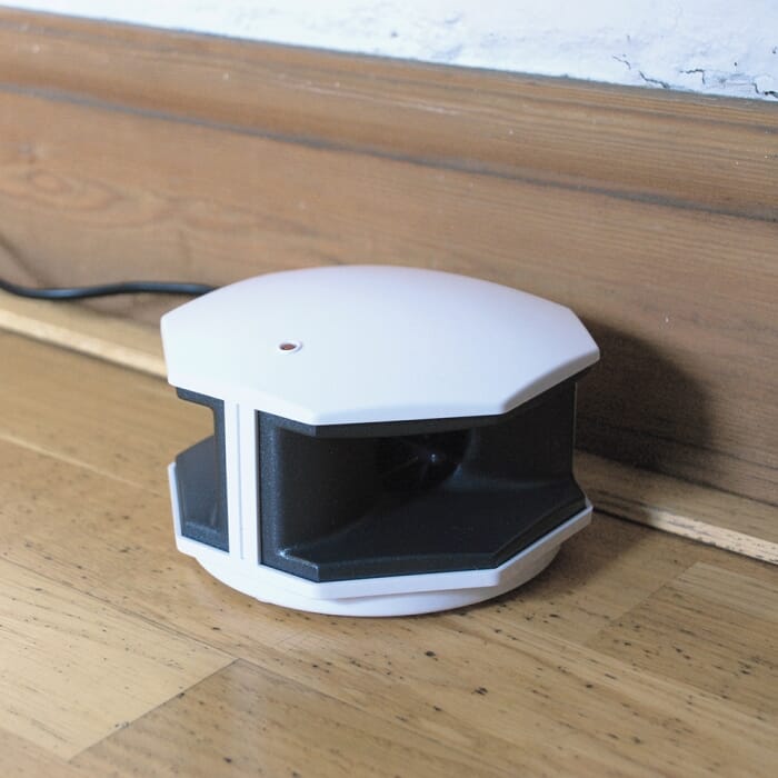 Stv Mega-Sonic® Twin-Speaker Pest Repeller ehdxb