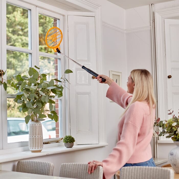 STV Telescopic Bug Bat