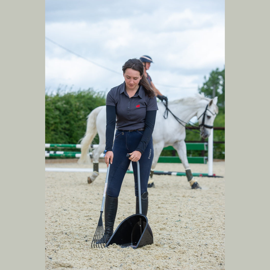 Red Gorilla - Tidee Companion Set - Black Tidee + Rake + Broom ehdxb